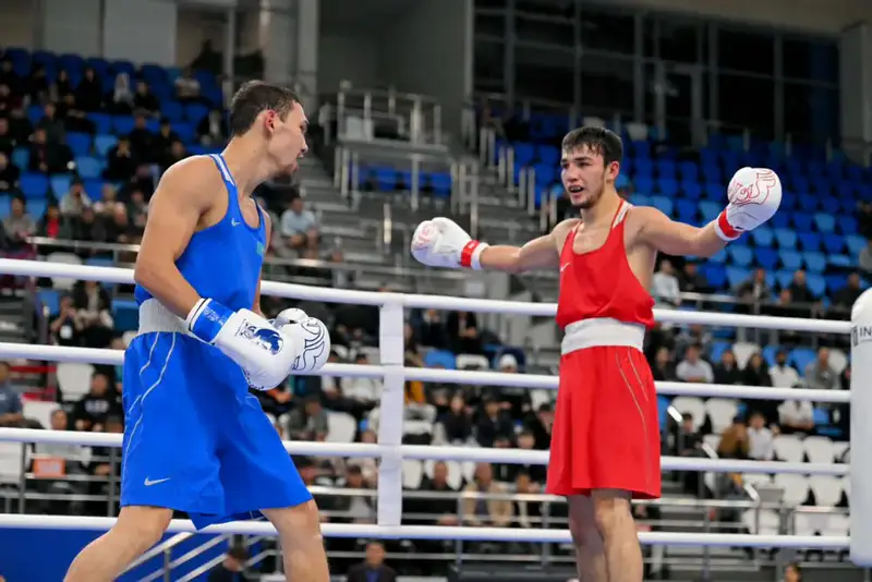 В Семее проходят финальные поединки чемпионата Казахстана по боксу (9)