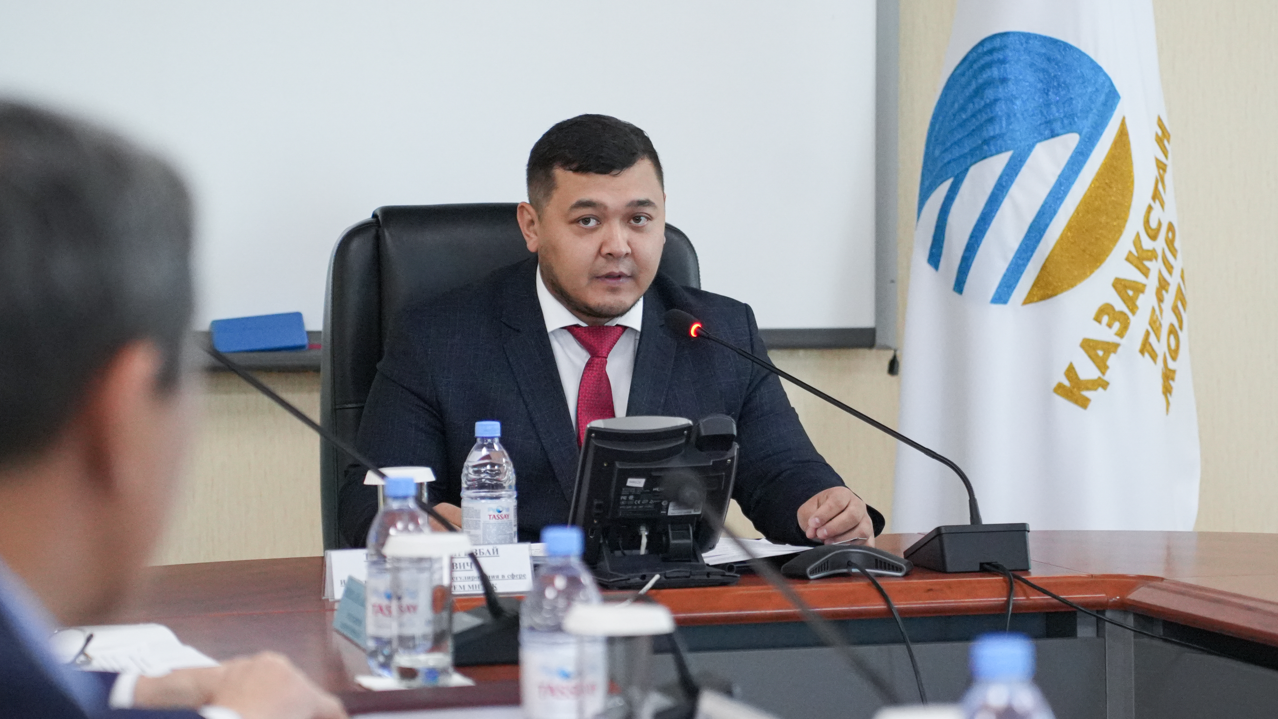 Прошли публичные слушания по заявке АО НК «Қазақстан темір жолы» на утверждение тарифов и тарифной сметы на 2026–2030 годы (5)