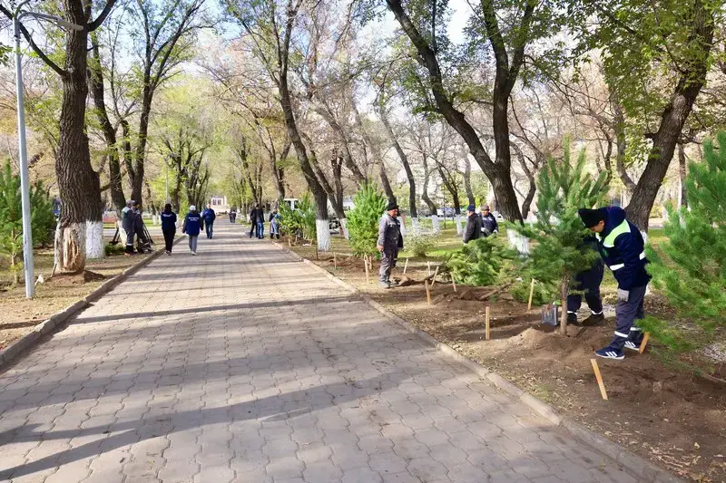 Общенациональный субботник «Таза Қазақстан»: в Карагандинской области высадили 10 тысяч деревьев (2)