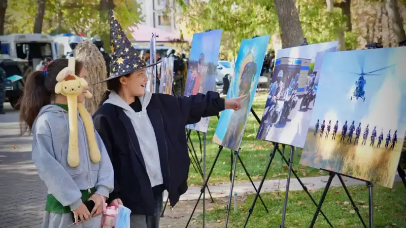 Полиция выходит к детям через мультфильмы: в Шымкенте прошла премьера “BalaZan” (3)