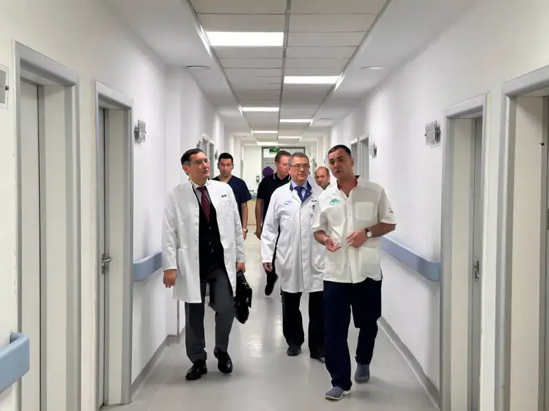Сотрудничество казахстанских и узбекских медиков: обмен опытом для улучшения качества медицинской помощи Астане