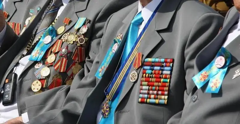 Казахстан оказывает финансовую поддержку ветеранам, выплачивая 12,6 млрд тенге в 2025 году Астане