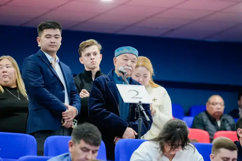 Аким Астаны встретился с жителями ЖМ «Уркер» (2)