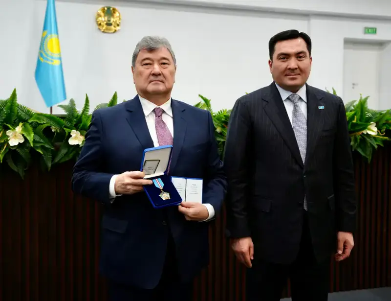 Министр энергетики Казахстана отметил достижения работников отрасли в контексте международного сотрудничества Астане