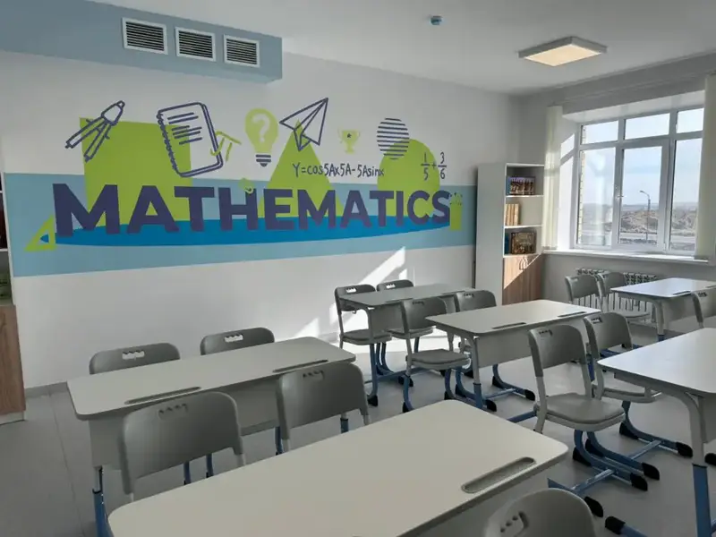 В области Абай в новой школе «Келешек мектеп» прошёл день открытых дверей в необычном формате (4)