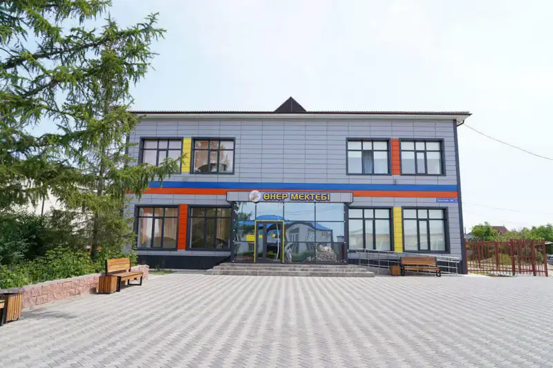 В Зерендинском районе открылось новое здание для музыкальной школы и Дома детского творчества (5)