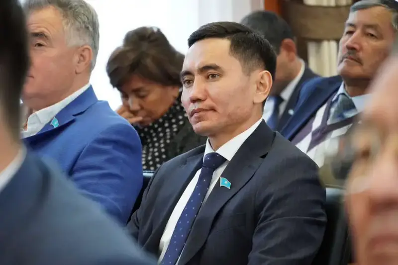 В Аккольском районе обсудили стратегические горизонты: встреча с советником Президента как путеводная звезда для будущих реформ Астане