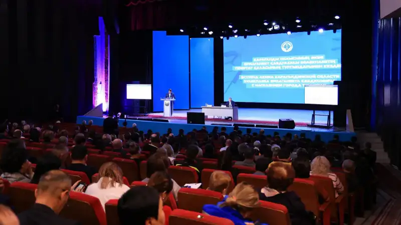 Обсуждение обновления инфраструктуры в Темиртау: Ермаганбет Булекпаев встретился с местными жителями Астане