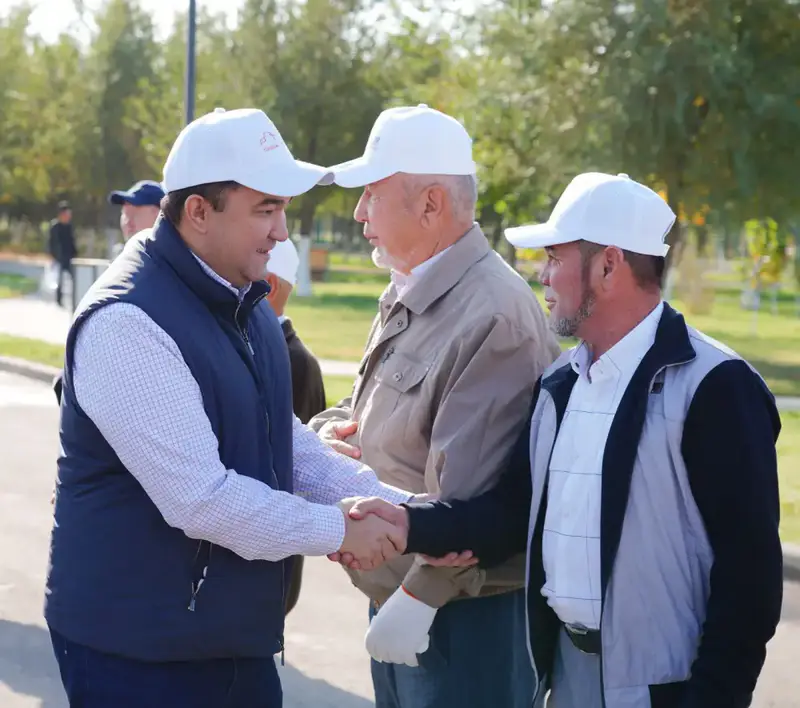 В Туркестанской области прошел масштабный субботник с участием более 50 тысяч жителей Астане