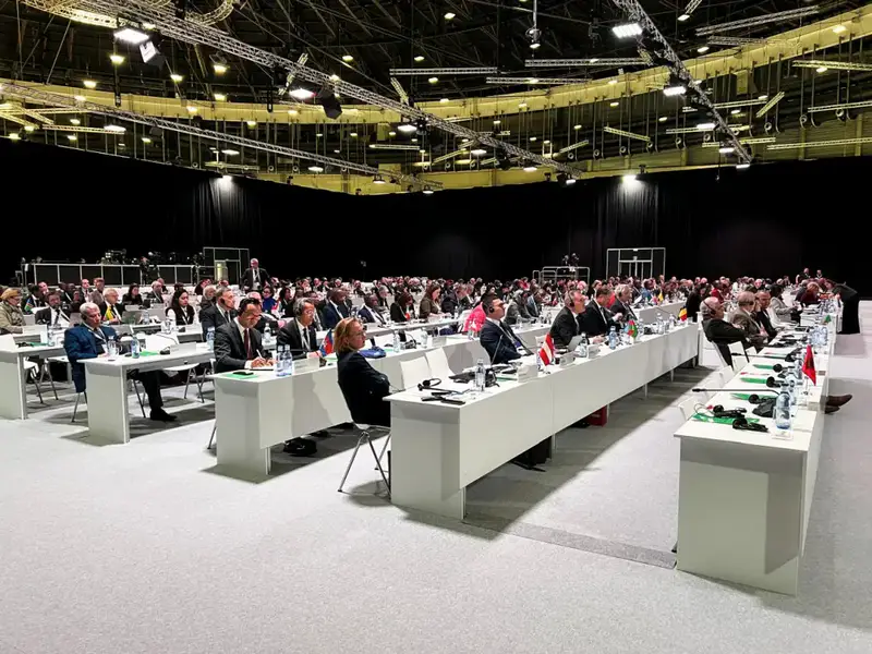 Судьи конституционных судов 88 стран поддержали концепцию защиты прав человека будущих поколений (6)