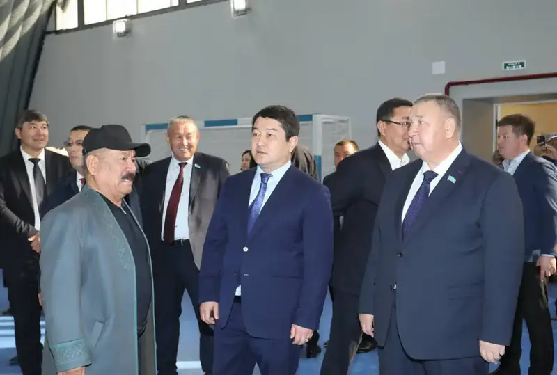 В Каракиянском районе открылись два новых спортивных объекта (3)