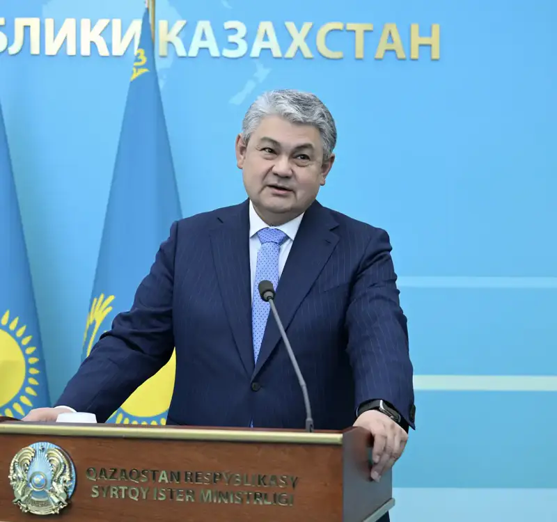 День Республики: награды и слова о будущем Казахстана Астане