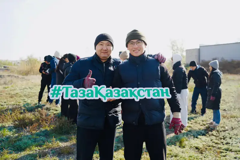 В области Абай высажено 5 тысяч саженцев деревьев (10)