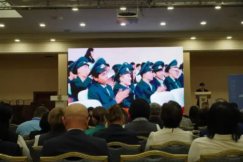 В Астане прошел республиканский форум в сфере транспорта и логистики (2)