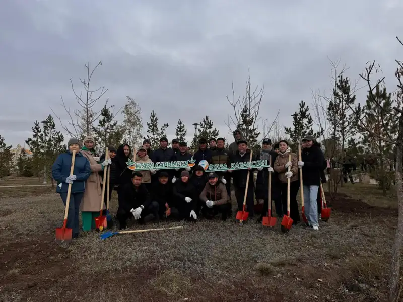 Более 300 деревьев высадили в столичном парке "Коктал" (3)