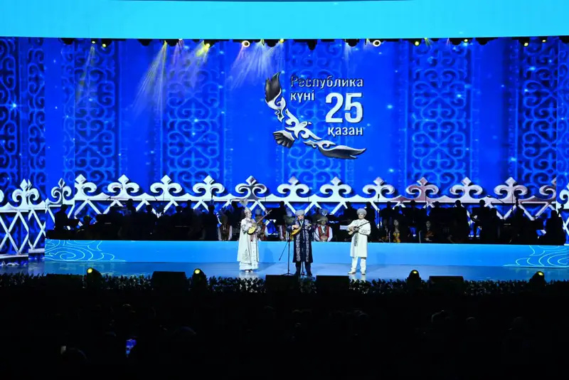 Торжественное мероприятие, посвященное Дню Республики (2)