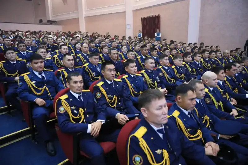 В Актобе прошла торжественная церемония, посвященная 30-летию службы по чрезвычайным ситуациям (10)