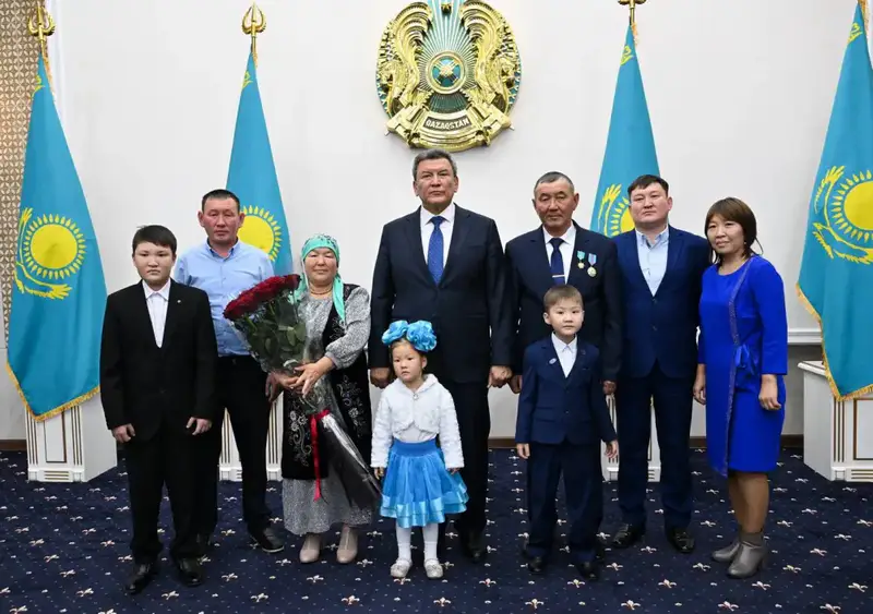 Мурат Каражуманов: Символ сельскохозяйственной преемственности в Северном Казахстане Астане