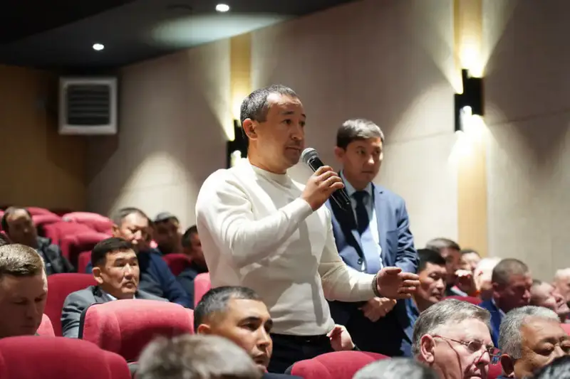 Уборка урожая: агросовещание с искусственным интеллектом Астане