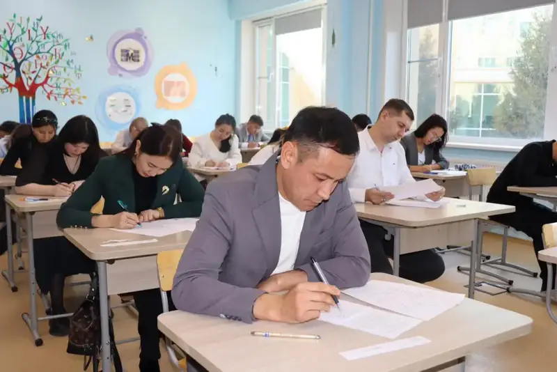 В области Абай прошла областная олимпиада для учителей математики и информатики (3)