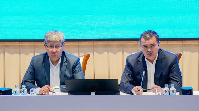 Аким Астаны в Уркере: отчёт или диалог с жителями? Астане