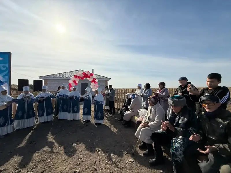 В ВКО вручили ключи от нового дома, построенного по программе «Одноэтажный Восток» (5)