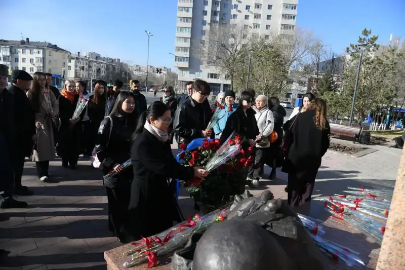 Торжество в честь 100-летия Алии Молдагуловой провели в Астане (7)