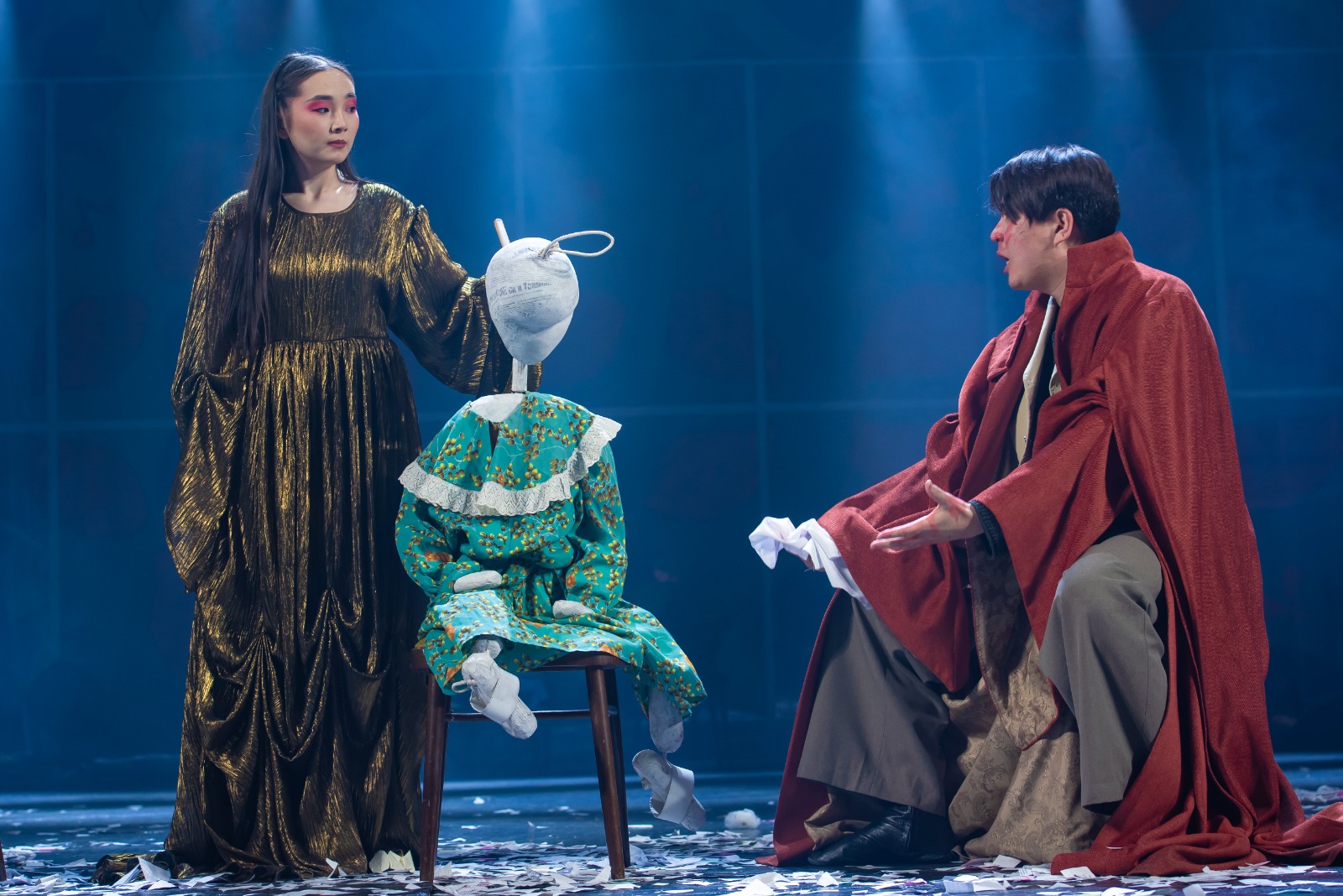 Гастроли Актюбинского театра драмы проходят в Астане (6)