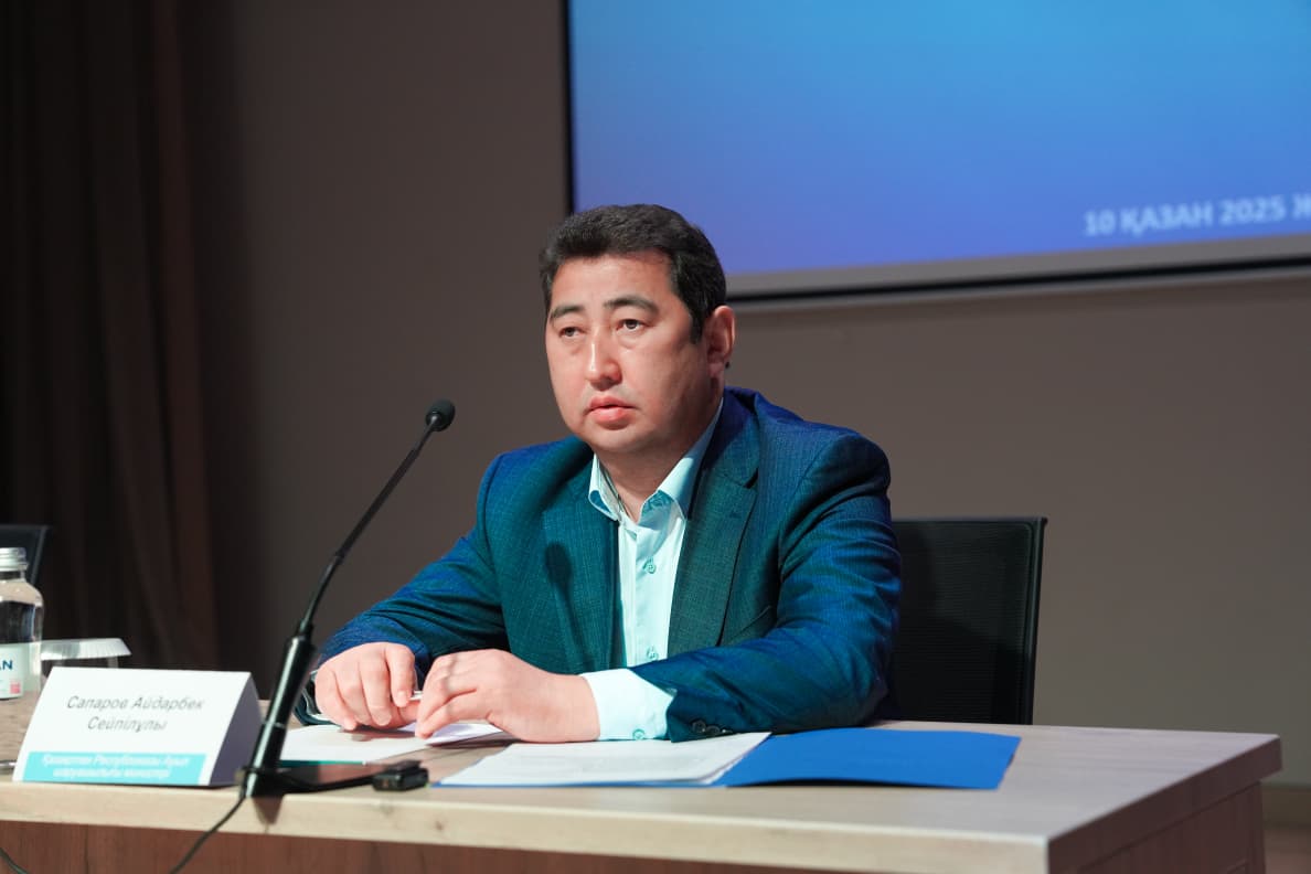 Айдарбек Сапаров: Каждый тенге господдержки должен приносить реальную отдачу (8)