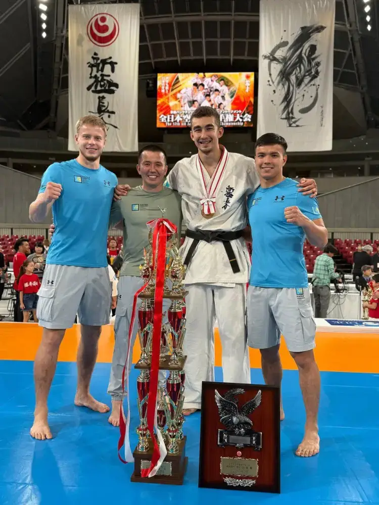 Астанинский каратист Анджей Кинзерский одержал историческую победу на чемпионате Японии (2)