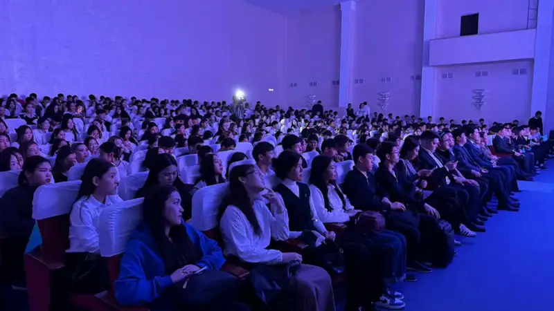 Форум молодёжи в Актобе патриотизм медиаграмотность образование Астане