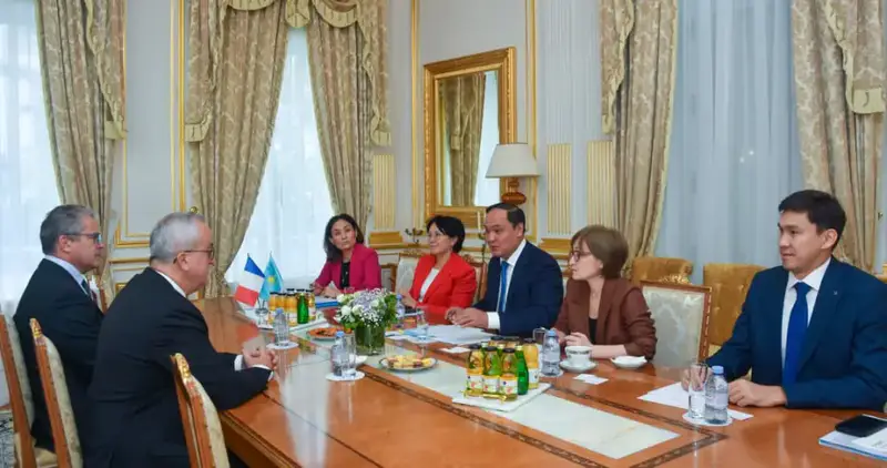 Делегация Жамбылской области провела переговоры во Франции по развитию инвестиционного сотрудничества (4)