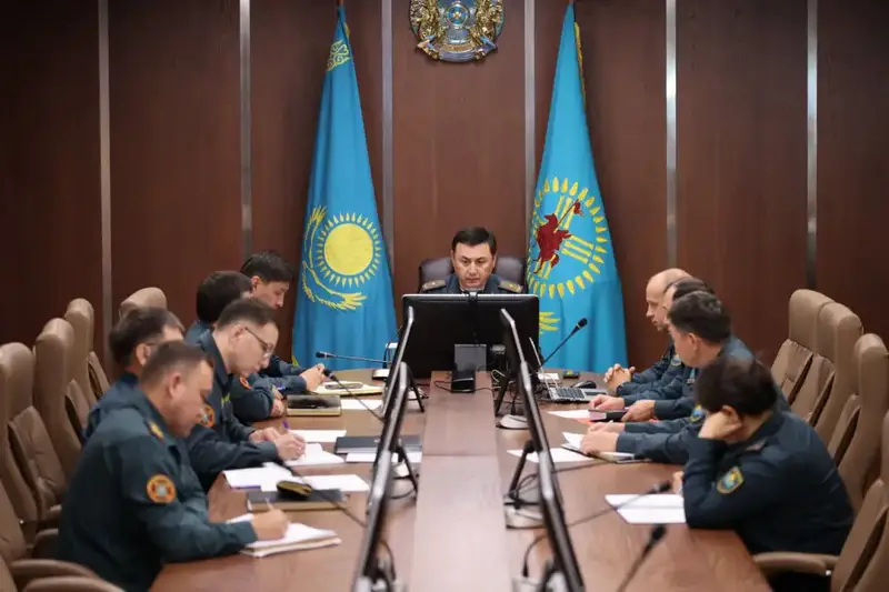 Главнокомандующий Национальной гвардией провел приём граждан (2)