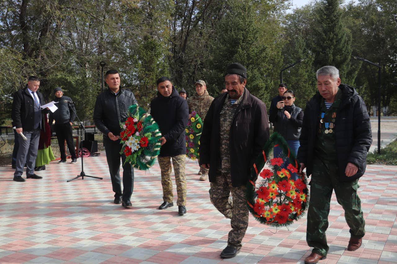В Кокпектинском районе открыт сквер в честь ветеранов афганской войны (3)