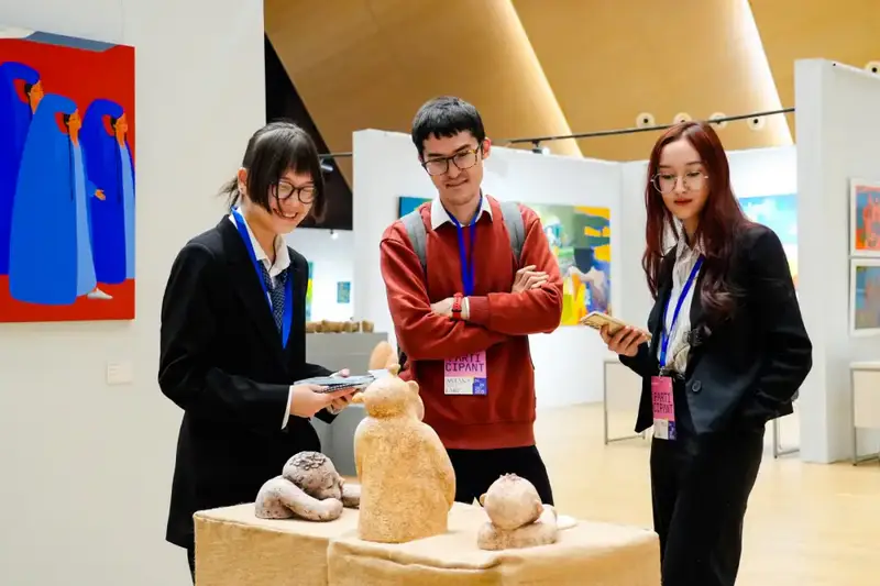 Современное искусство Центральной Азии: в Астане проходит выставка-ярмарка (9)