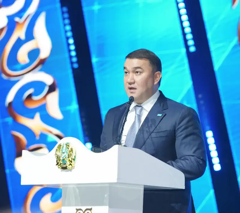 ТҮРКІСТАНДА РЕСПУБЛИКА КҮНІНЕ АРНАЛҒАН «ҚЫРАН ЕЛІМ –ҚАЗАҚСТАНЫМ» САЛТАНАТТЫ ІС-ШАРАСЫ ӨТТІ (8)