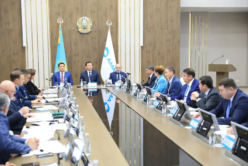 Партия «AMANAT» усиливает контроль за реализацией предвыборной программы в Актюбинской области (8)