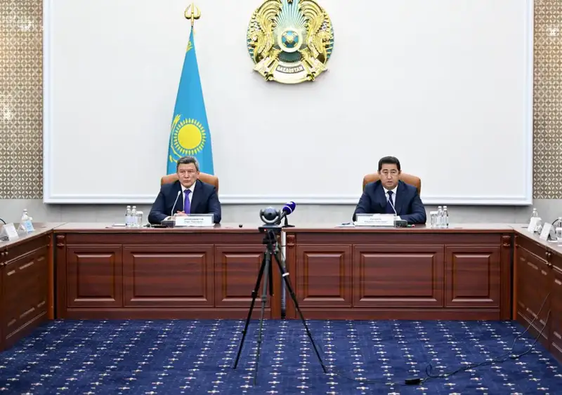 Министр сельского хозяйства Айдарбек Сапаров с рабочим визитом посетил Северо-Казахстанскую область (3)