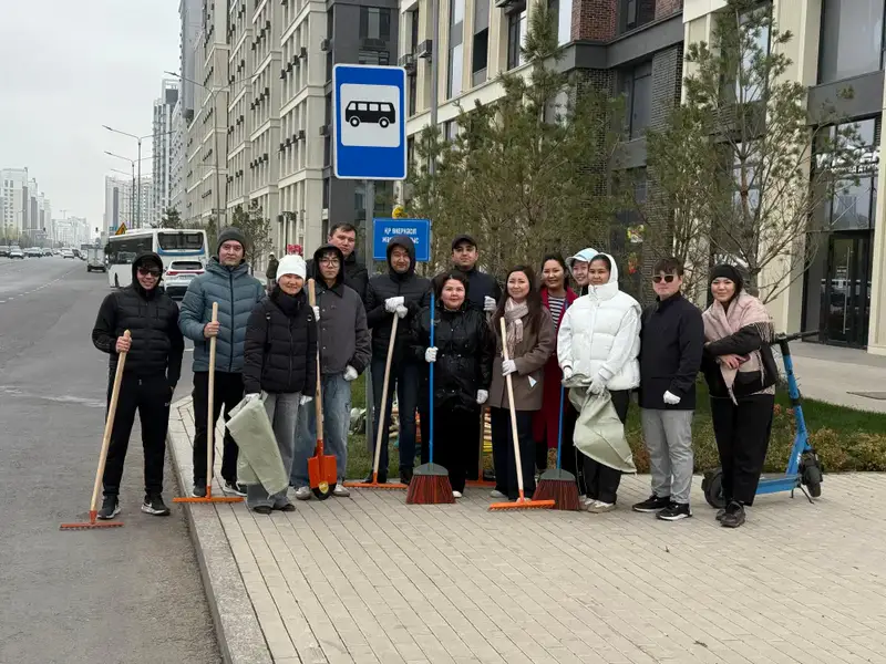 Участие казахстанских чиновников в акции «Таза Қазақстан» подчеркивает важность экологической ответственности Астане