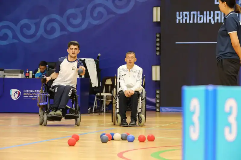 Аким Мангистауской области поддержал участников международного турнира по бочча (8)