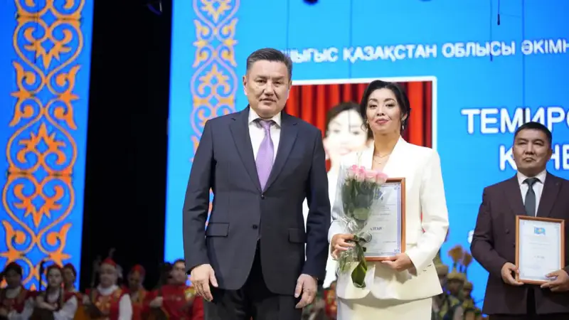 В ВКО отметили 70-летие Восточно-Казахстанского училища искусств им. народных артистов, братьев Абдуллиных (6)