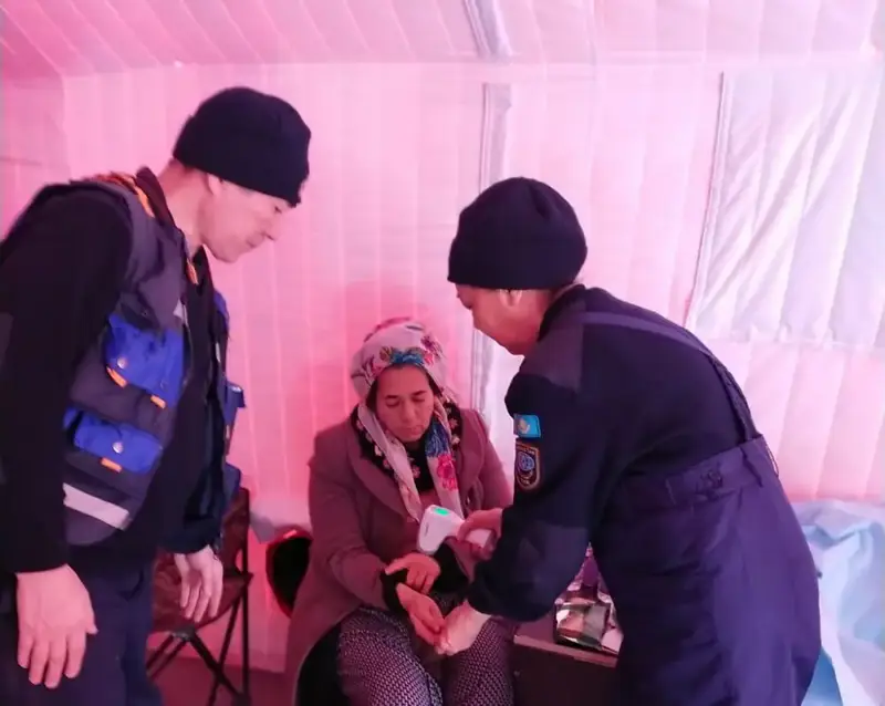 Медики МЧС: о мужестве, профессионализме и самоотверженности (8)