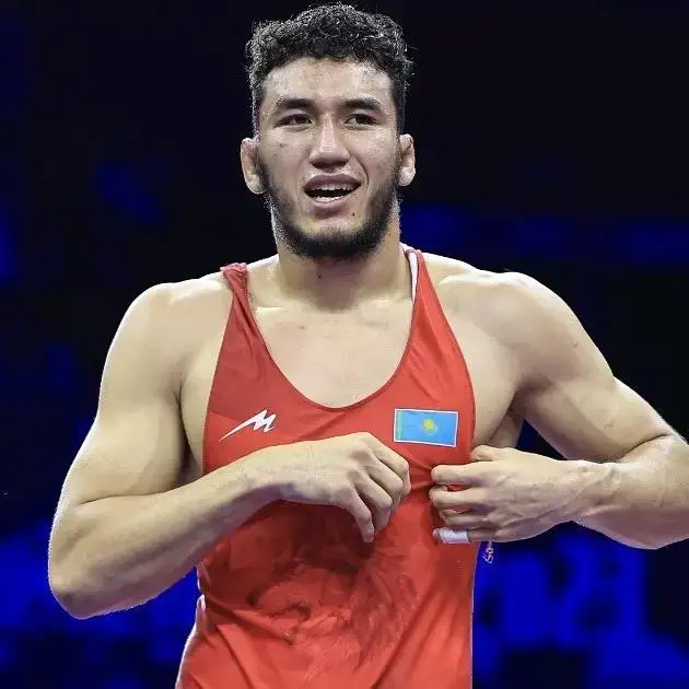 Бронзовая медаль Ризабека Айтмухана на чемпионате мира U23: шаг к будущим успехам в борьбе Астане