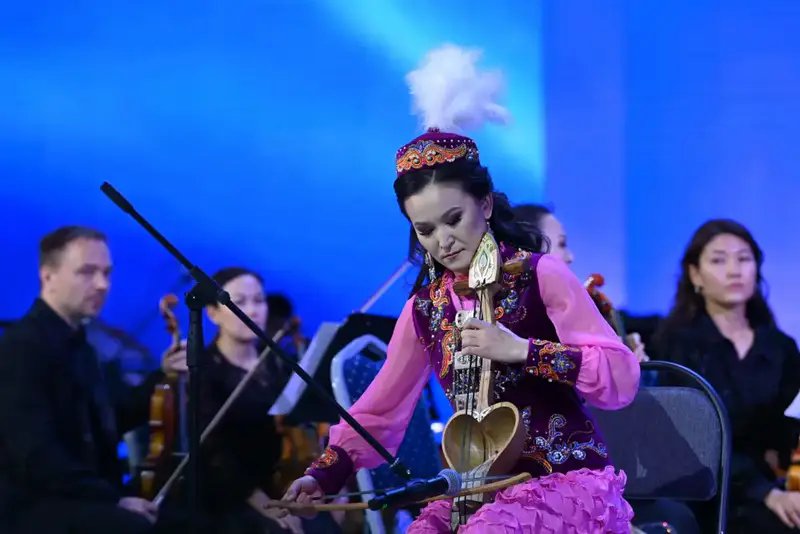 Состоялся творческий вечер заслуженного деятеля Казахстана Елены Абдыхалыковой «Сағыныш ғұмыр» (7)