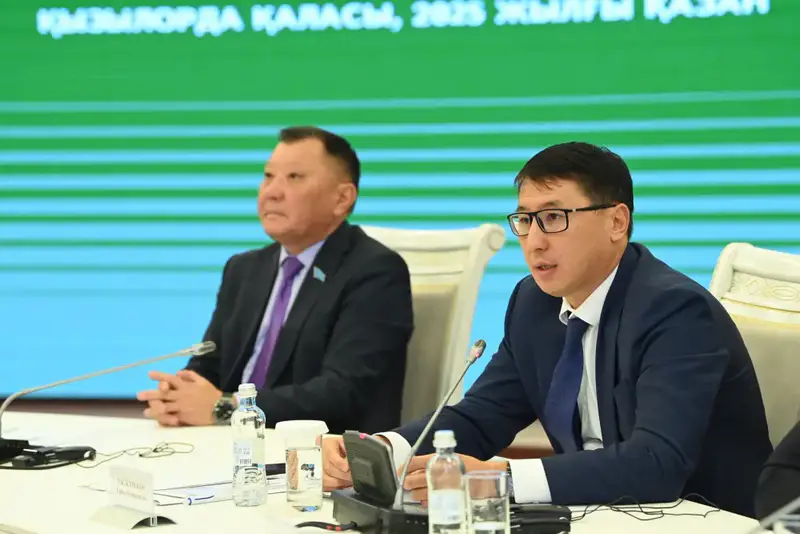 На выездном заседании обсуждены требования обновленного законодательства (6)