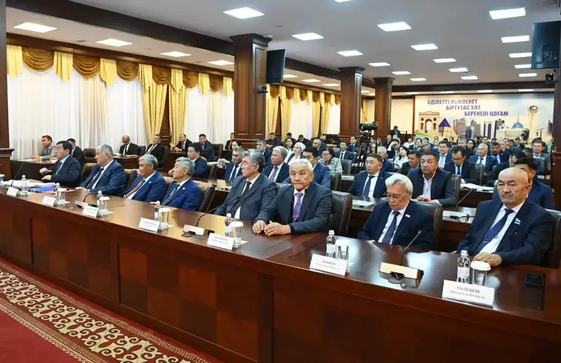 Обсуждены вопросы развития агроэкономики и аграрной науки (9)