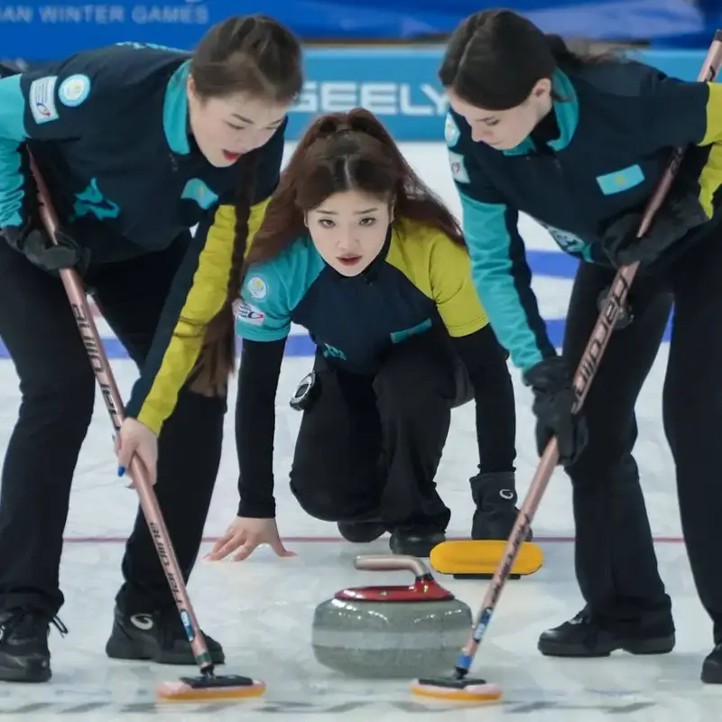 Қазақстан кёрлинг құрамалары Пан Континентальды чемпионатында 1 және 2 орындарды иеленді Астане