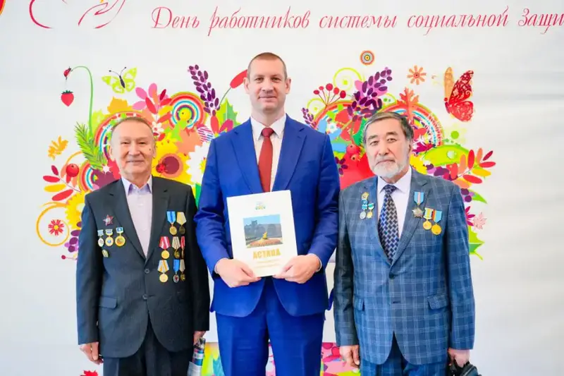 Лучших работников социальной сферы чествовали в Астане (5)