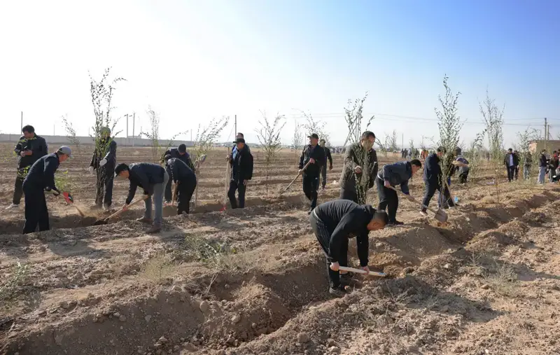 Ербол Карашукеев принял участие в акции «Таза Қазақстан» (4)