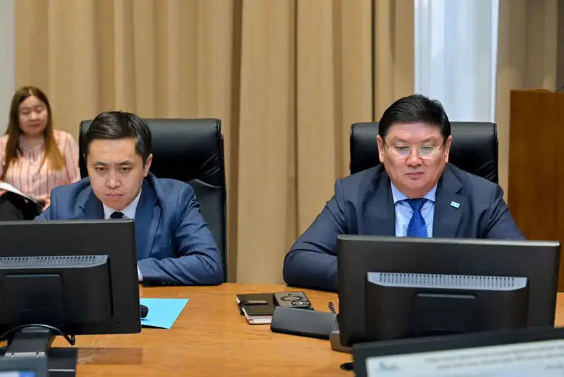 Прошло заседание областной трехсторонней комиссии по социальному партнерству и регулированию трудовых отношений (6)